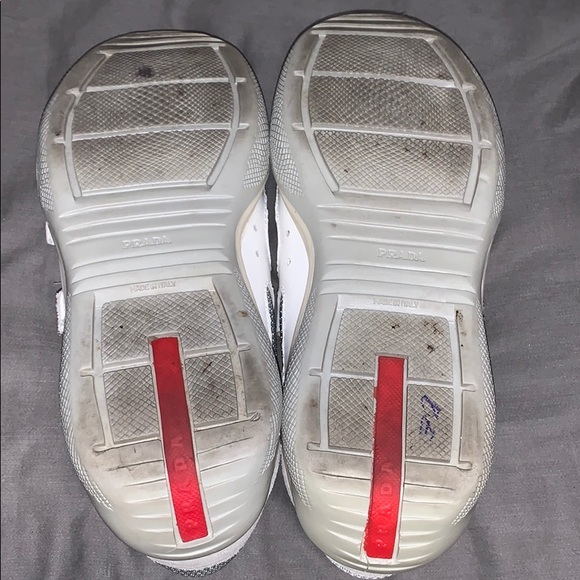 ☘️NEGOTIABLE☘️PRADA MENS SNEAKERS☘️ - Picture 6 of 8